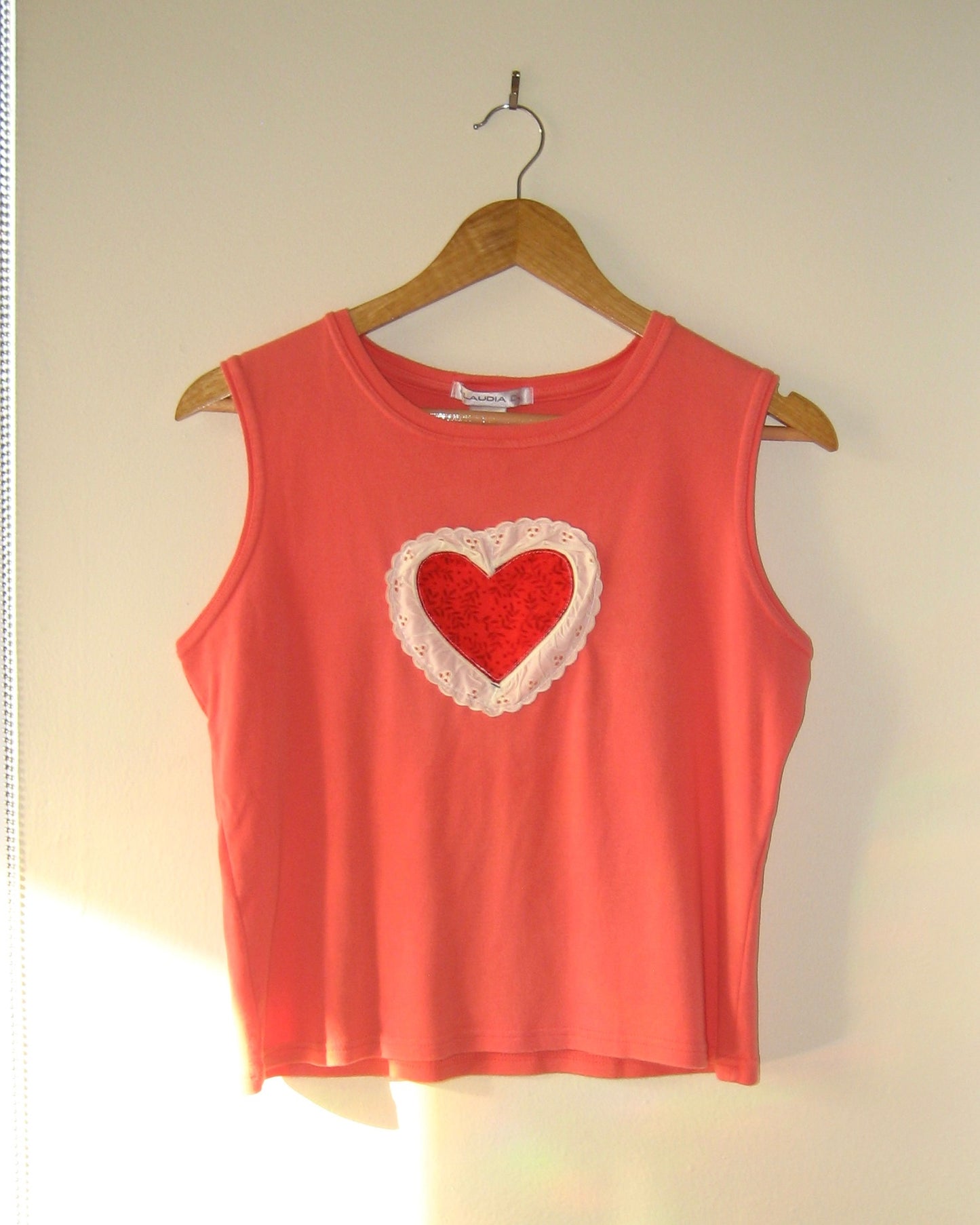 Sweetheart Vest