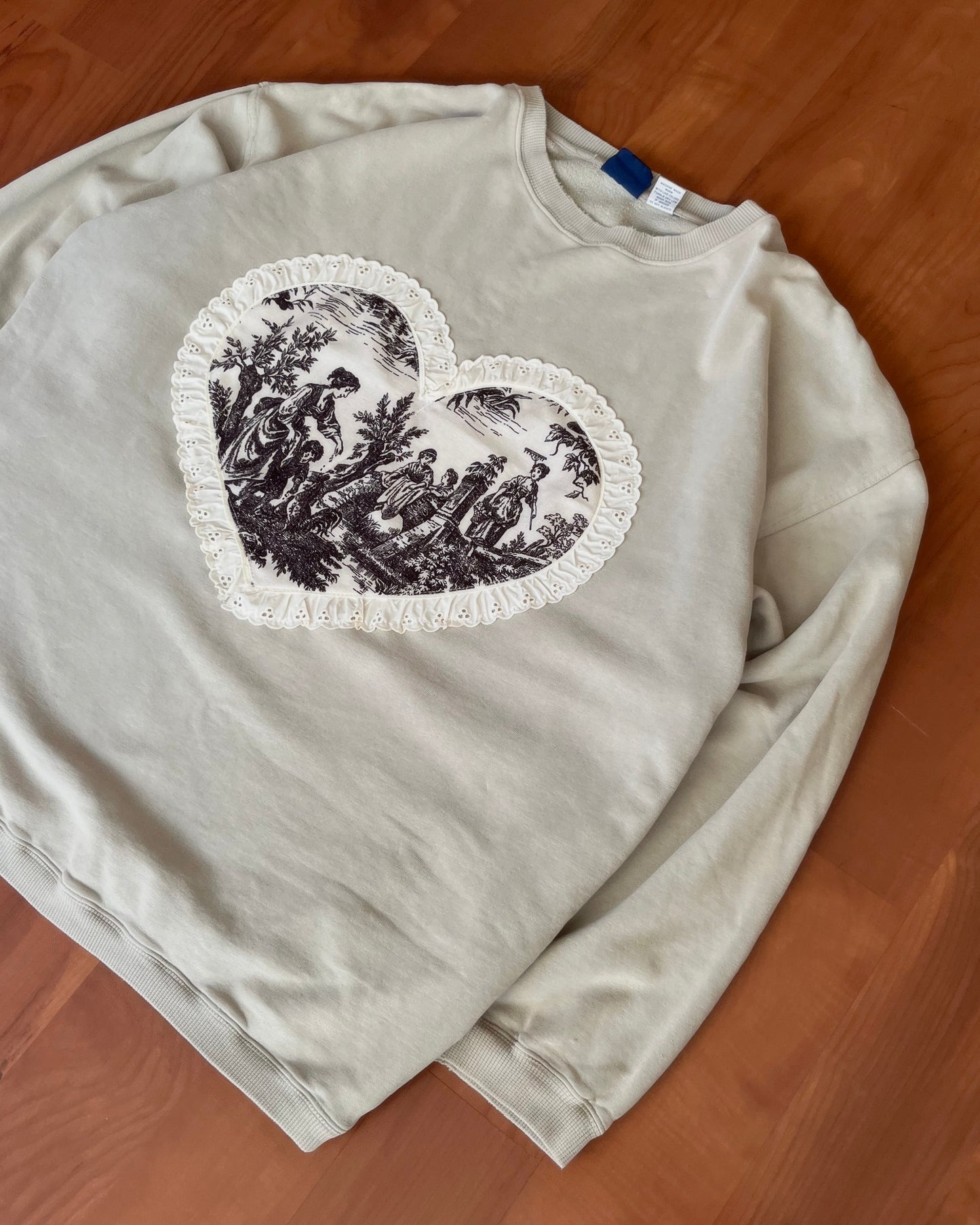 Lace-Heart Crewneck